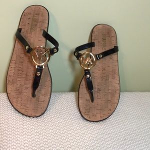 Michael Kors Cork and Black vinyl Flip Flops Sz 7